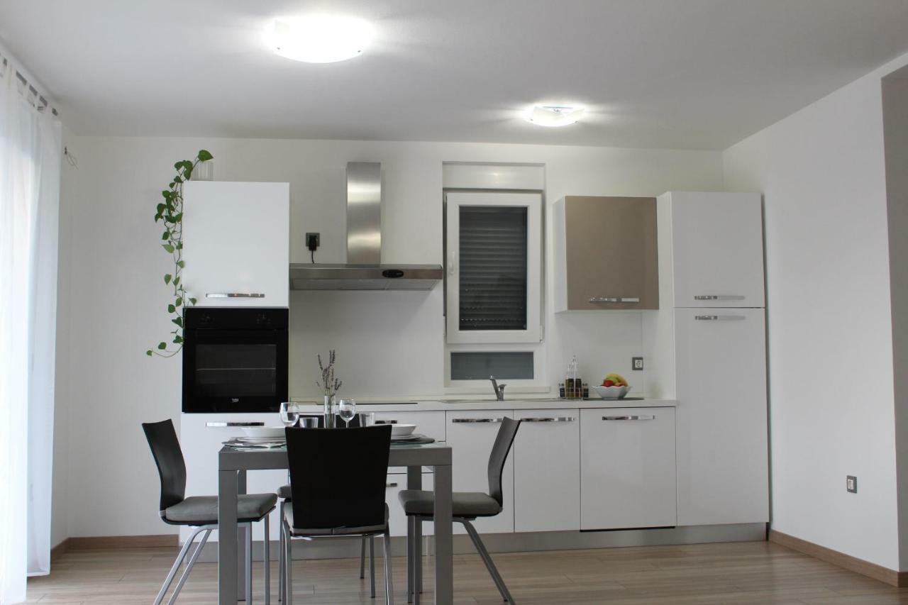 Apartment Fiorella Poreč Eksteriør billede